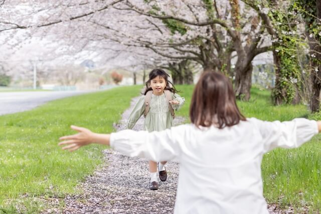 blog3見出し下画像小4で「学校大好き！」に